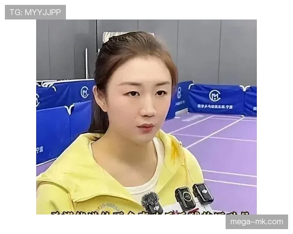 陈梦随手拎个包比我房租还贵，我心态直接崩了
